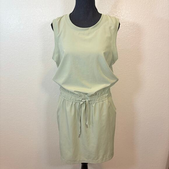 CALVIN KLEIN PERFORMANCE Mini Dress Pistachio Sz M Spring Sporty Athletic Casual - Picture 1 of 9